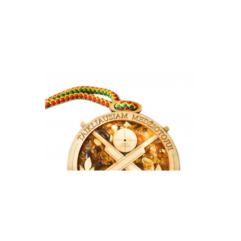 Medal with amber