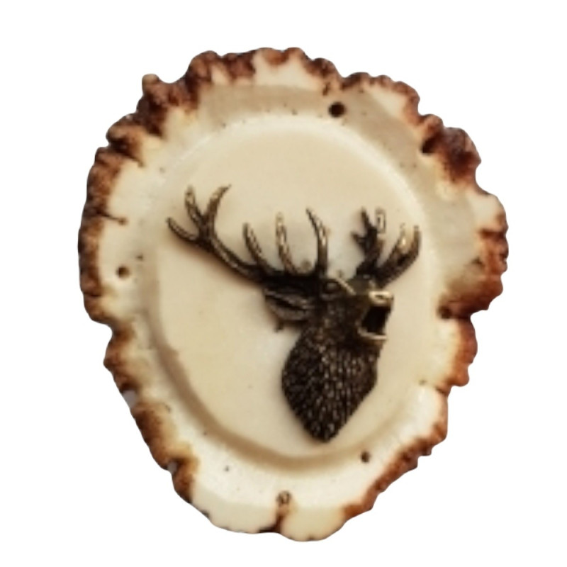 Medallion with roaring deer motif (bigger)