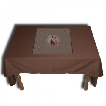 Tablecloth with Deer Motif (210x140 cm)